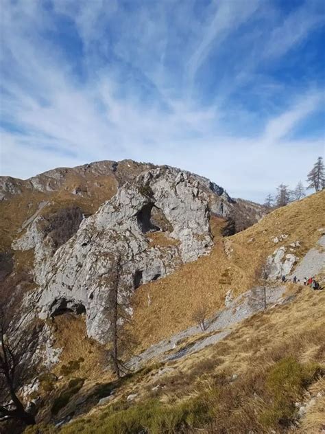 sentiero prada|Porta di Prada e Rifugio Bietti.